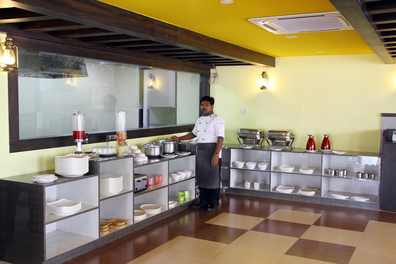 Vinayaga By Poppys ,Kumbakonam Hotel Kültér fotó