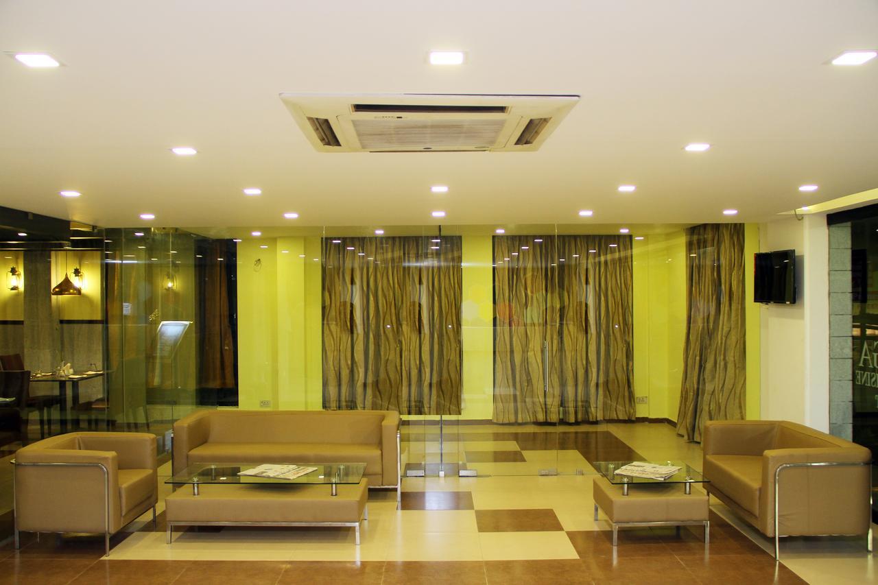 Vinayaga By Poppys ,Kumbakonam Hotel Kültér fotó